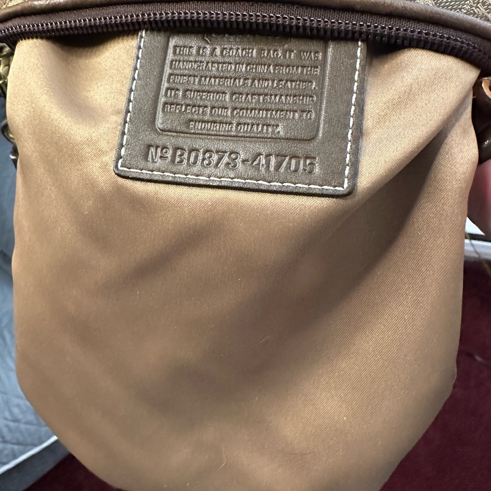 Coach Cross Body Patchwork Euc B087341705 (Buy No… - image 8